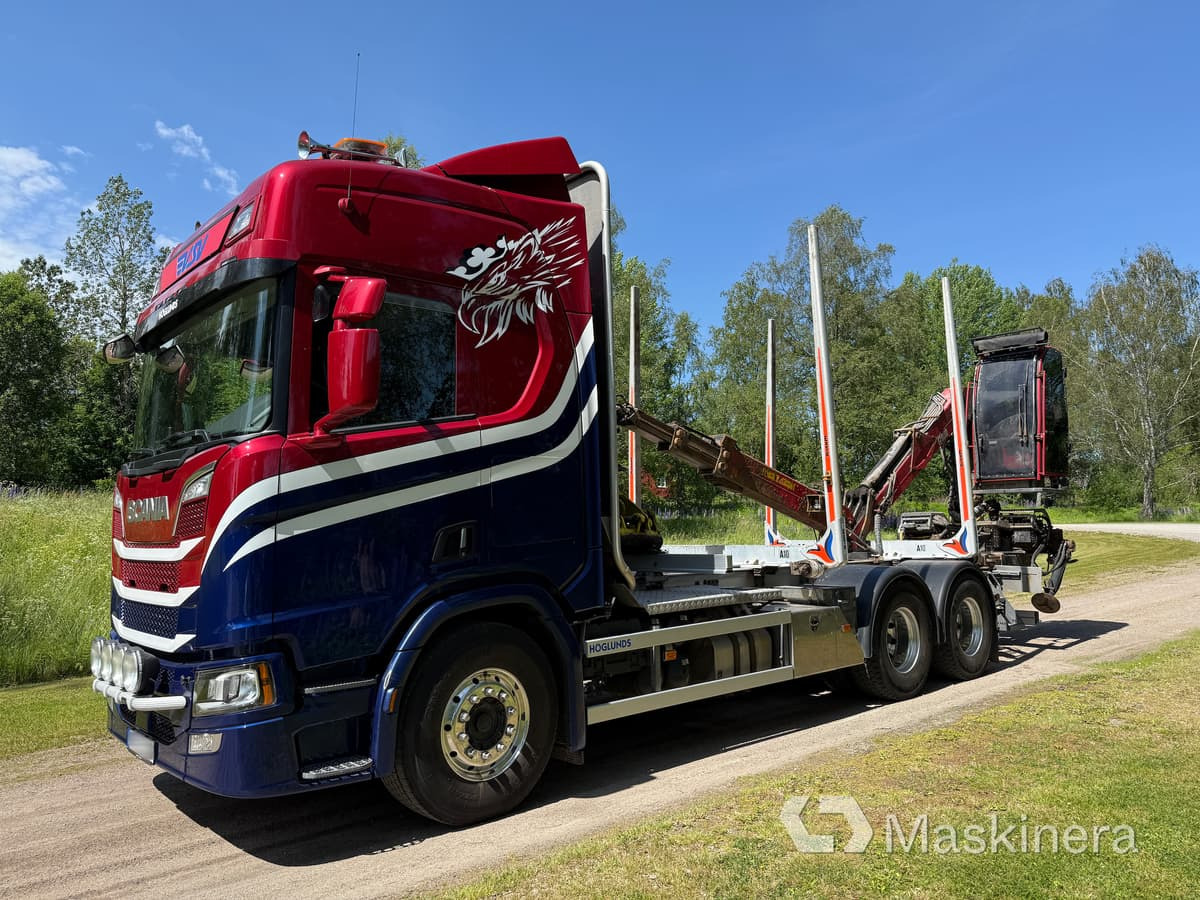 Timmerbil Scania R650B 6x4 NB med kran - Timmerbil, Kranbil: bild 1 Timmerbil Scania R650B 6x4 NB med kran - Timmerbil, Kranbil: bild 1