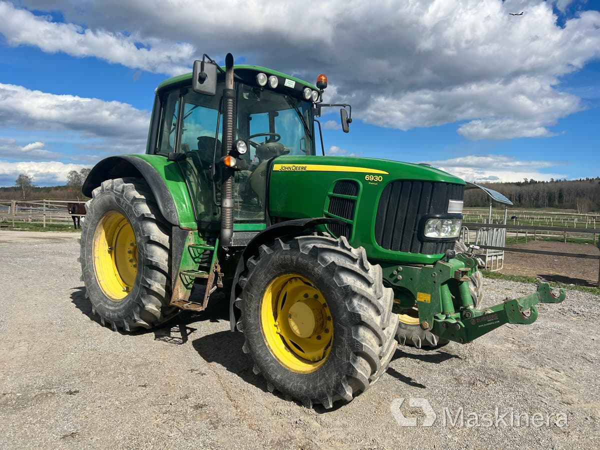 Traktor John Deere 6930 Premium med frontlyft - Traktor: bild 3 Traktor John Deere 6930 Premium med frontlyft - Traktor: bild 3