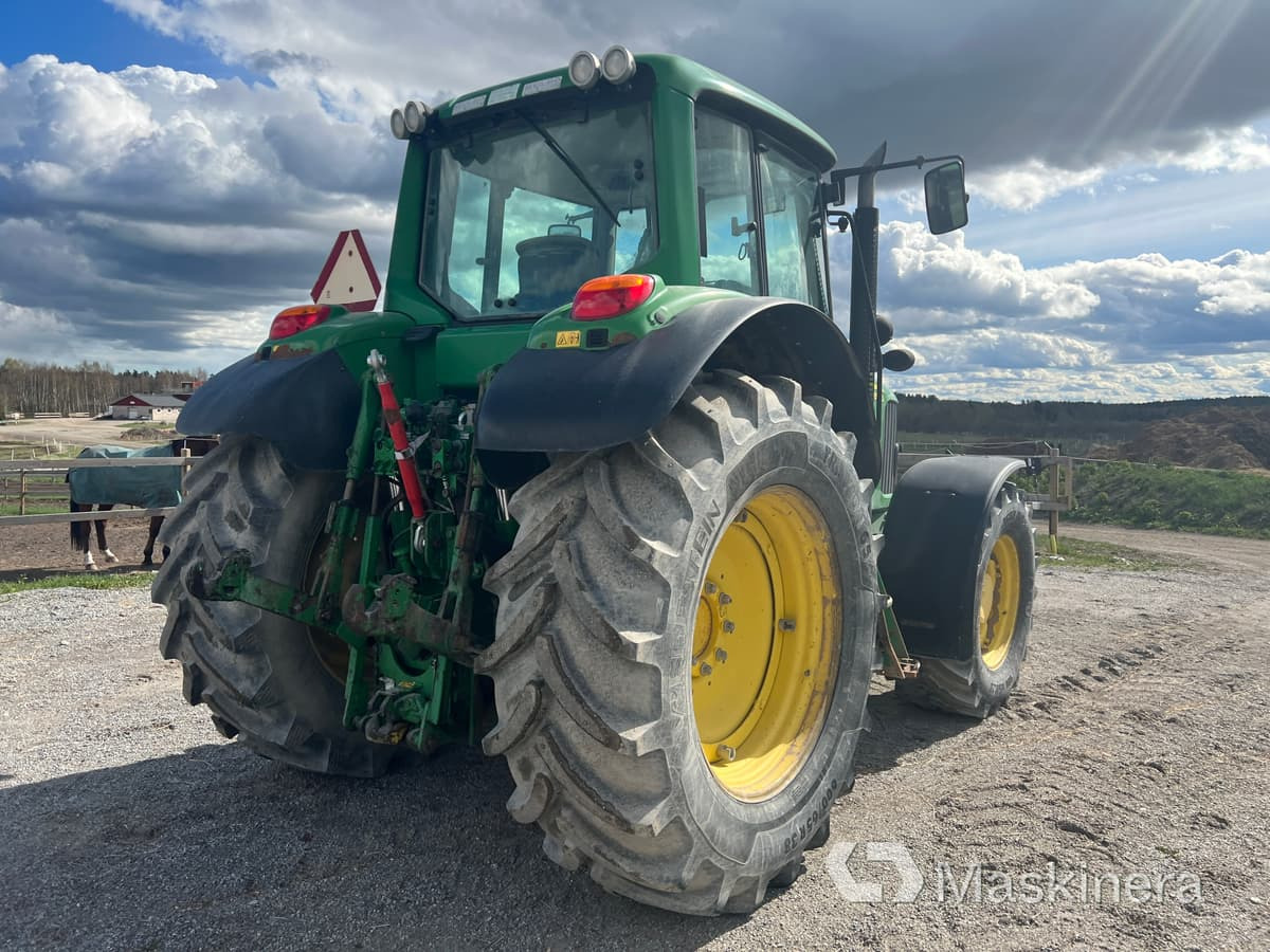Traktor John Deere 6930 Premium med frontlyft - Traktor: bild 5 Traktor John Deere 6930 Premium med frontlyft - Traktor: bild 5