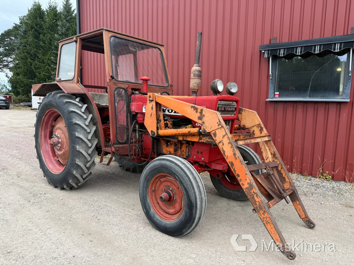 Traktor Volvo BM T600 - Traktor: bild 1 Traktor Volvo BM T600 - Traktor: bild 1