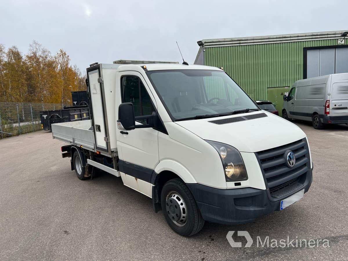 Volkswagen Crafter 50 2.5 TDI Kranbil med flak Volkswagen Crafter - Skåpbil: bild 3 Volkswagen Crafter 50 2.5 TDI Kranbil med flak Volkswagen Crafter - Skåpbil: bild 3