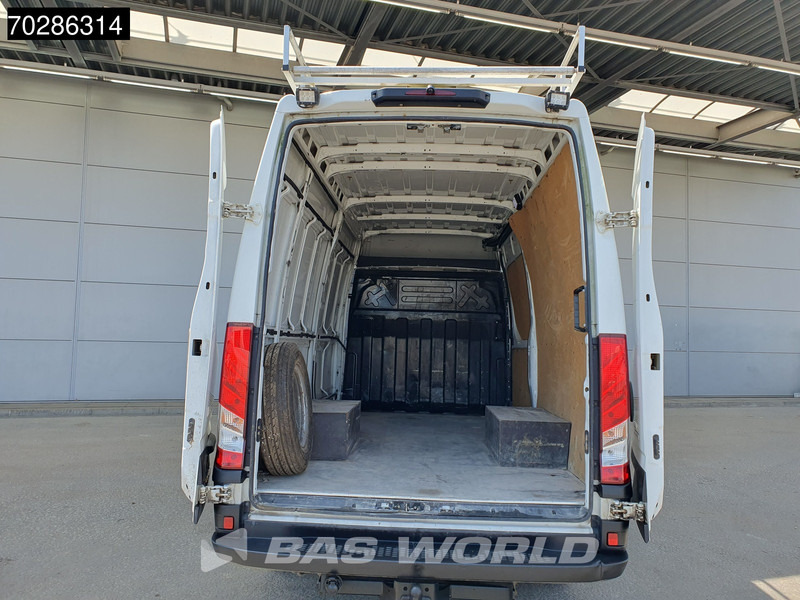 Iveco Daily 35C14 Automaat Dubbellucht L2H2 3,5t Trekhaak Airco Cruise Camera Imperiaal Euro6 L2 12m3 Airco Trekhaak Cruise control - Skåpbil: bild 3 Iveco Daily 35C14 Automaat Dubbellucht L2H2 3,5t Trekhaak Airco Cruise Camera Imperiaal Euro6 L2 12m3 Airco Trekhaak Cruise control - Skåpbil: bild 3