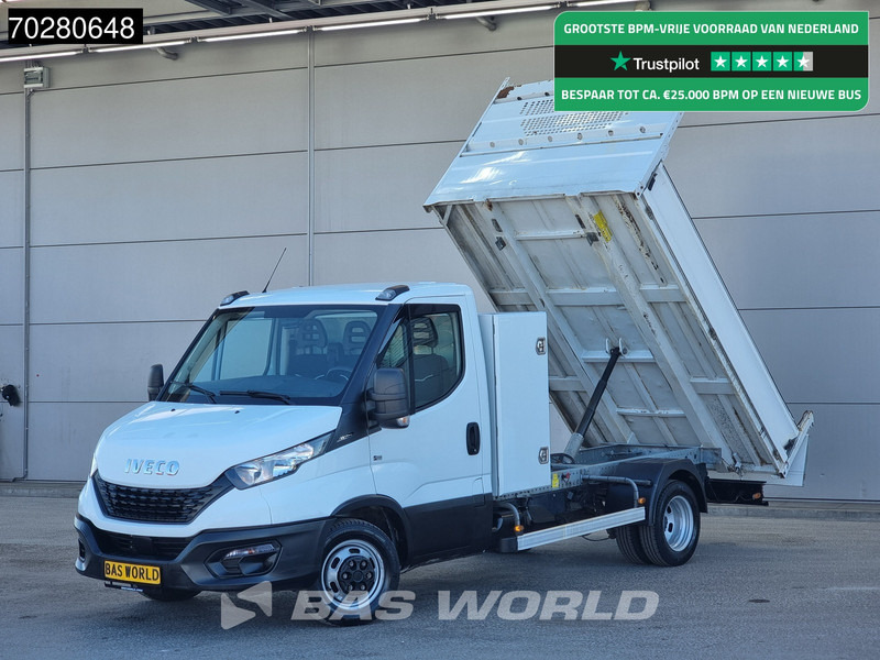 Iveco Daily 35C14 Kipper met Kist Dubbellucht 3,5t Trekhaak Airco Cruise Camera Euro6 Tipper Benne Kieper Airco Trekhaak Cruise control - Transportbil med tippflak: bild 1 Iveco Daily 35C14 Kipper met Kist Dubbellucht 3,5t Trekhaak Airco Cruise Camera Euro6 Tipper Benne Kieper Airco Trekhaak Cruise control - Transportbil med tippflak: bild 1