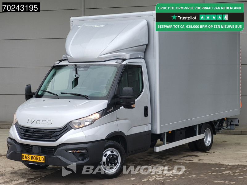 Iveco Daily 35C18 2025 MODEL Automaat 1000kg Laadklep ACC Navi Airco Zijdeur Bakwagen Meubelbak Koffer 21m3 Airco - Volymskåp: bild 1 Iveco Daily 35C18 2025 MODEL Automaat 1000kg Laadklep ACC Navi Airco Zijdeur Bakwagen Meubelbak Koffer 21m3 Airco - Volymskåp: bild 1