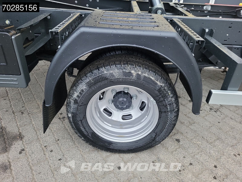 Leasa Iveco Daily 35C21 3.0L 210PK Automaat Open Laadbak 2025 model ACC Airco CarPlay Pritsche Pickup Open Box Airco Iveco Daily 35C21 3.0L 210PK Automaat Open Laadbak 2025 model ACC Airco CarPlay Pritsche Pickup Open Box Airco: bild 9