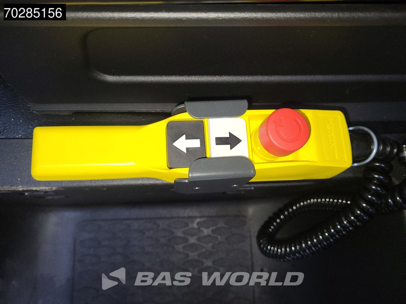 Leasa Iveco Daily 35C21 3.0L 210PK Automaat Open Laadbak 2025 model ACC Airco CarPlay Pritsche Pickup Open Box Airco Iveco Daily 35C21 3.0L 210PK Automaat Open Laadbak 2025 model ACC Airco CarPlay Pritsche Pickup Open Box Airco: bild 18