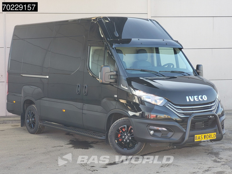 Iveco Daily 35S16 Automaat Black Edition L2H2 Airco Cruise LM-Velgen 3500kg trekgewicht Euro6 L2 12m3 Airco Cruise control - Skåpbil: bild 2 Iveco Daily 35S16 Automaat Black Edition L2H2 Airco Cruise LM-Velgen 3500kg trekgewicht Euro6 L2 12m3 Airco Cruise control - Skåpbil: bild 2