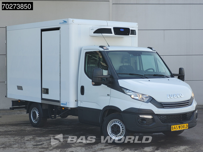 Iveco Daily 35S16 Koelwagen Automaat Carrier Pulsar 400 380V Stekker Airco Cruise Camera Koel Koeler Kühlwagen Kühlkoffer 12m3 Airco Cruise - Kylbil: bild 2 Iveco Daily 35S16 Koelwagen Automaat Carrier Pulsar 400 380V Stekker Airco Cruise Camera Koel Koeler Kühlwagen Kühlkoffer 12m3 Airco Cruise - Kylbil: bild 2