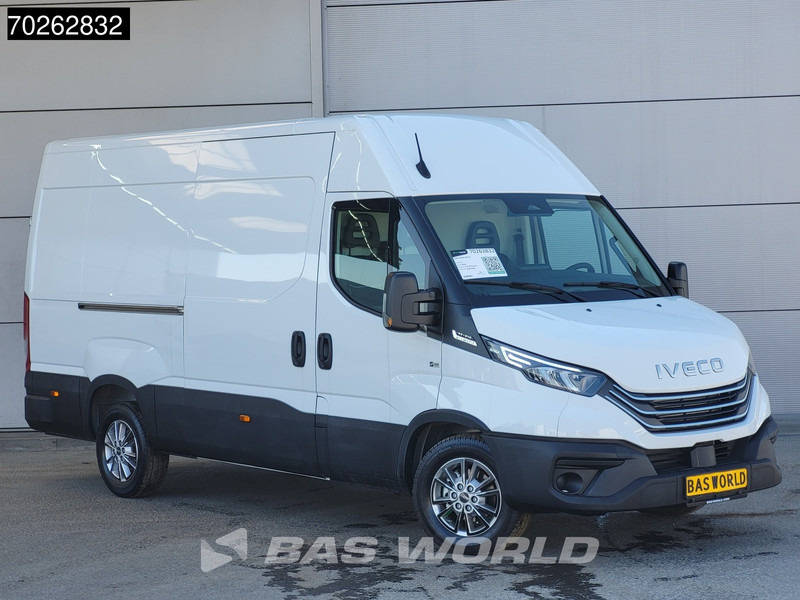 Iveco Daily 35S21 210PK 3.0L Automaat 2025 model L2H2 ACC LED CarPlay Velgen Camera 12m3 Airco - Skåpbil: bild 2 Iveco Daily 35S21 210PK 3.0L Automaat 2025 model L2H2 ACC LED CarPlay Velgen Camera 12m3 Airco - Skåpbil: bild 2