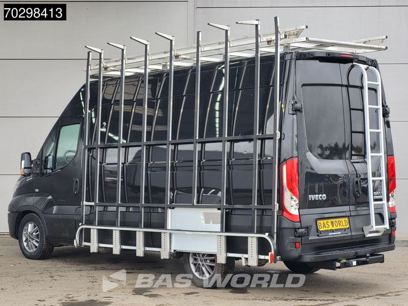 Iveco Daily 35S21 3.0L Automaat Glasresteel 210PK 3,5t Trekhaak L2H2 Airco Cruise Imperiaal Euro6 Resteel L2 Airco Trekhaak Cruise control - Skåpbil: bild 2 Iveco Daily 35S21 3.0L Automaat Glasresteel 210PK 3,5t Trekhaak L2H2 Airco Cruise Imperiaal Euro6 Resteel L2 Airco Trekhaak Cruise control - Skåpbil: bild 2