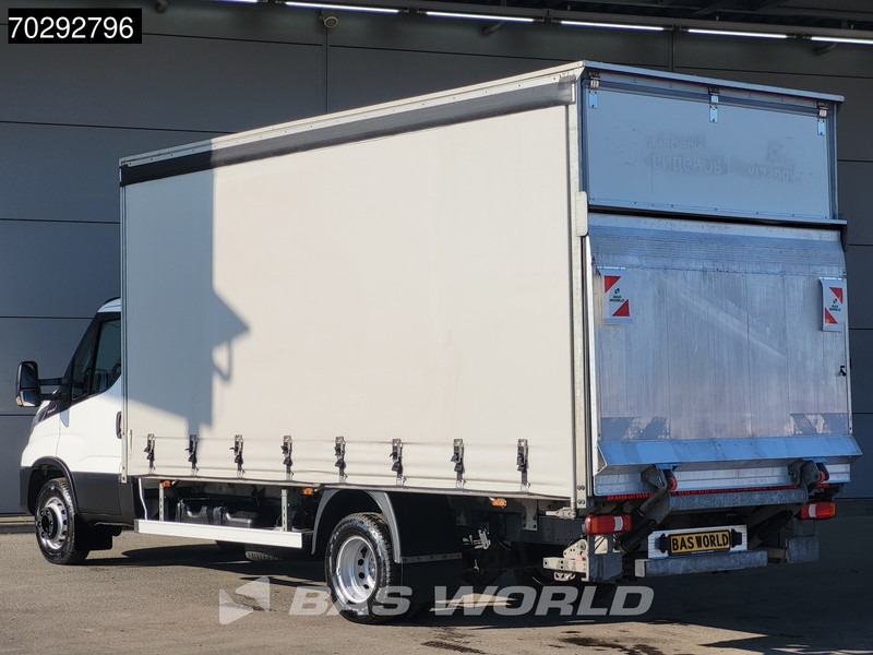 Iveco Daily 60C18 3.0L Automaat Laadklep Schuifzeilen Zeilen Airco Cruise D'Hollandia Euro6 Schuifzeil Koffer Gesloten laadbak Airco Cruise - Transportbil med kapell: bild 2 Iveco Daily 60C18 3.0L Automaat Laadklep Schuifzeilen Zeilen Airco Cruise D'Hollandia Euro6 Schuifzeil Koffer Gesloten laadbak Airco Cruise - Transportbil med kapell: bild 2