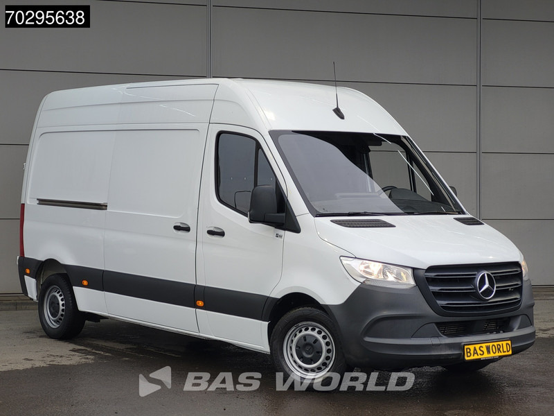 Mercedes-Benz Sprinter 311 CDI L2H2 Airco Cruise MBUX CarPlay Euro6 L2 12m3 Airco Cruise control - Små skåpbil: bild 3 Mercedes-Benz Sprinter 311 CDI L2H2 Airco Cruise MBUX CarPlay Euro6 L2 12m3 Airco Cruise control - Små skåpbil: bild 3
