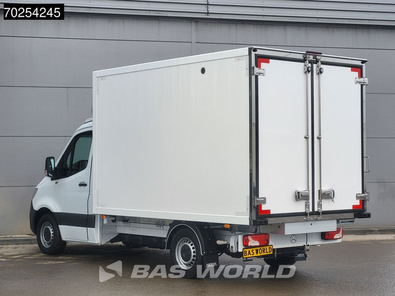 Mercedes-Benz Sprinter 315 CDI Automaat Koelwagen Thermo King V-300max 230V stekker Bakwagen Koel Kühlwagen Airco - Kylbil: bild 2 Mercedes-Benz Sprinter 315 CDI Automaat Koelwagen Thermo King V-300max 230V stekker Bakwagen Koel Kühlwagen Airco - Kylbil: bild 2
