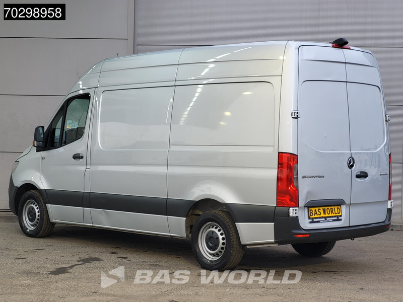 Mercedes-Benz Sprinter 315 CDI Automaat L2H2 150PK Airco Camera Parkeersensoren MBUX CarPlay Euro6 L2 12m3 Airco - Små skåpbil: bild 2 Mercedes-Benz Sprinter 315 CDI Automaat L2H2 150PK Airco Camera Parkeersensoren MBUX CarPlay Euro6 L2 12m3 Airco - Små skåpbil: bild 2