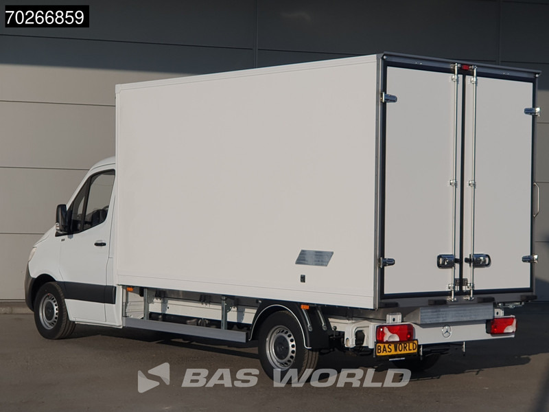 Mercedes-Benz Sprinter 315 CDI Koelwagen Achterdeuren Thermo King C-250 Airco Carplay MBUX Koel Koeler Kühl Kühler Kühlwagen Kühlkoffer 17m3 Airco - Kylbil: bild 2 Mercedes-Benz Sprinter 315 CDI Koelwagen Achterdeuren Thermo King C-250 Airco Carplay MBUX Koel Koeler Kühl Kühler Kühlwagen Kühlkoffer 17m3 Airco - Kylbil: bild 2