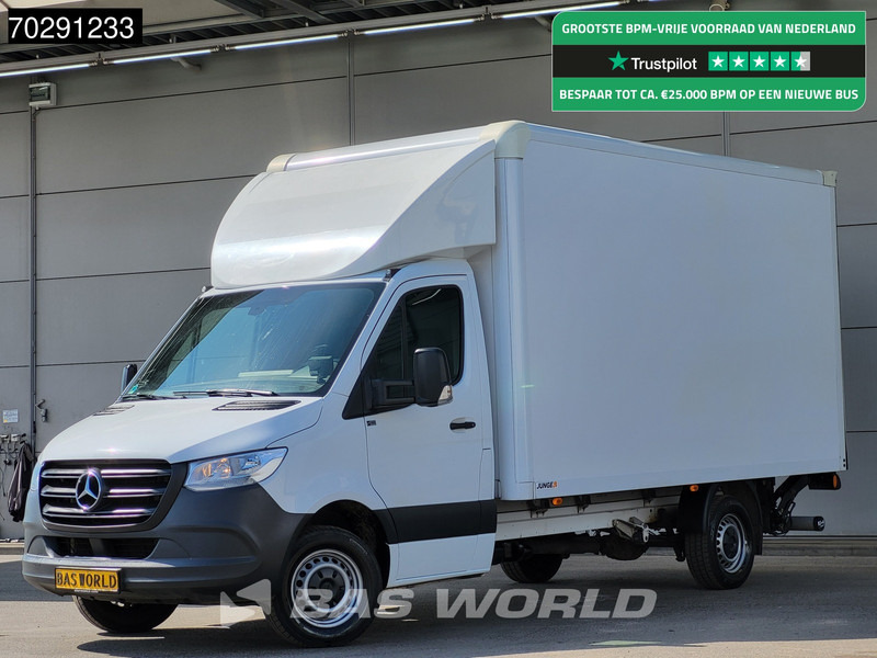 Mercedes-Benz Sprinter 317 CDI Automaat Bakwagen Laadklep Camera Airco Koffer Meubelbak 21m3 Airco - Volymskåp: bild 1 Mercedes-Benz Sprinter 317 CDI Automaat Bakwagen Laadklep Camera Airco Koffer Meubelbak 21m3 Airco - Volymskåp: bild 1