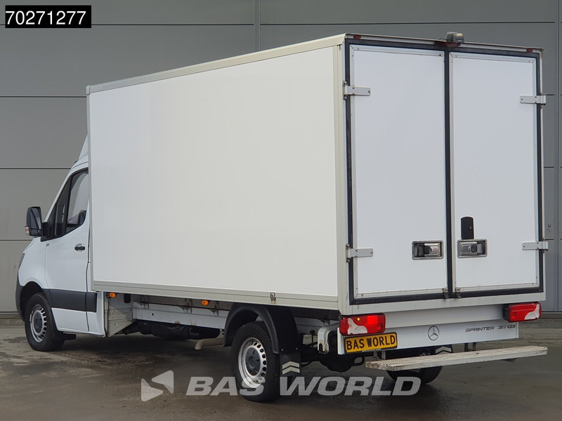 Mercedes-Benz Sprinter 317 CDI Koelwagen Automaat Carrier Xarios 350 230V stekker Cruise Airco Camera Koel Kühlkoffer Koeler Bakwagen 17m3 Airco Cruise - Kylbil: bild 2 Mercedes-Benz Sprinter 317 CDI Koelwagen Automaat Carrier Xarios 350 230V stekker Cruise Airco Camera Koel Kühlkoffer Koeler Bakwagen 17m3 Airco Cruise - Kylbil: bild 2