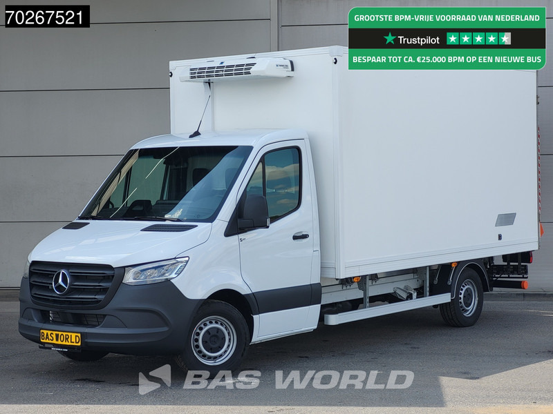 Mercedes-Benz Sprinter 317 CDI Koelwagen Vriezer Laadklep Thermo King V-200 MAX 230V Stekker LED Airco Euro6 Koel Koeler Kühl Kühler Vries Vriezer Kühl - Kylbil: bild 1 Mercedes-Benz Sprinter 317 CDI Koelwagen Vriezer Laadklep Thermo King V-200 MAX 230V Stekker LED Airco Euro6 Koel Koeler Kühl Kühler Vries Vriezer Kühl - Kylbil: bild 1