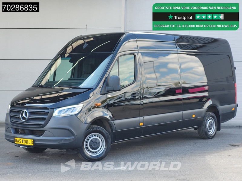 Mercedes-Benz Sprinter 319 CDI Automaat 190PK Trekhaak LED Airco Camera Parkeersensoren MBUX CarPlay Euro6 L3 16m3 Airco Trekhaak - Skåpbil: bild 1 Mercedes-Benz Sprinter 319 CDI Automaat 190PK Trekhaak LED Airco Camera Parkeersensoren MBUX CarPlay Euro6 L3 16m3 Airco Trekhaak - Skåpbil: bild 1