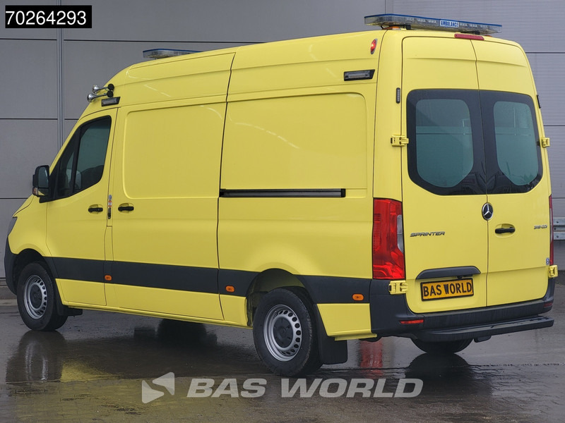 Mercedes-Benz Sprinter 319 CDI Automaat Nieuw! Complete Ambulance Ziekenwagen Rettungswagen Krankenwagen Airco - Ambulans: bild 2 Mercedes-Benz Sprinter 319 CDI Automaat Nieuw! Complete Ambulance Ziekenwagen Rettungswagen Krankenwagen Airco - Ambulans: bild 2