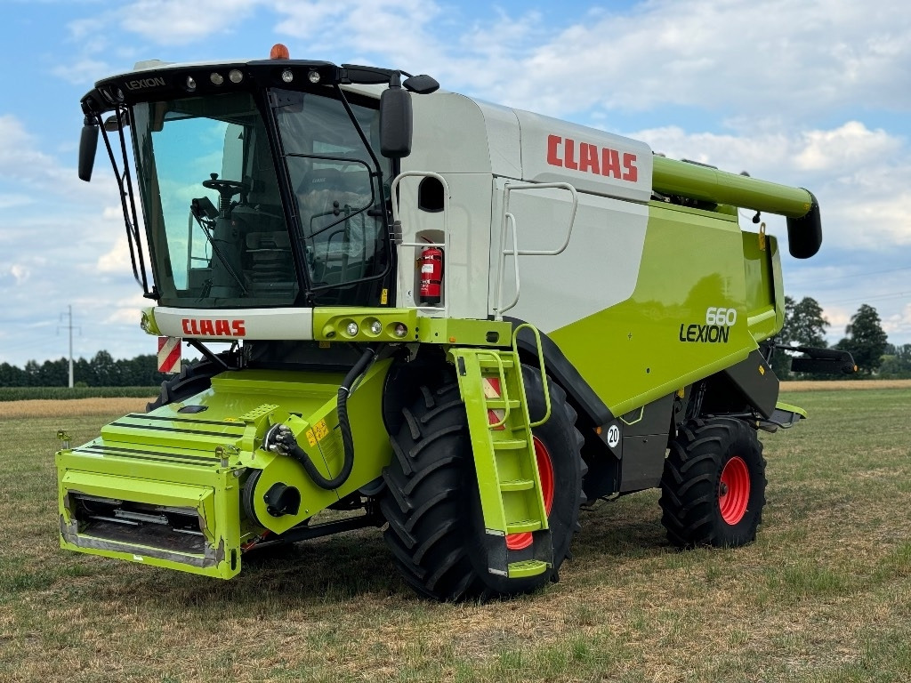 Claas Lexion 660 + claas vario 750 - Skördetröska: bild 2 Claas Lexion 660 + claas vario 750 - Skördetröska: bild 2