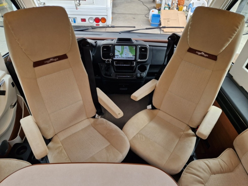 Carthago Chic C Line I 4.9 LE/L - Helintegrerad husbil: bild 4 Carthago Chic C Line I 4.9 LE/L - Helintegrerad husbil: bild 4