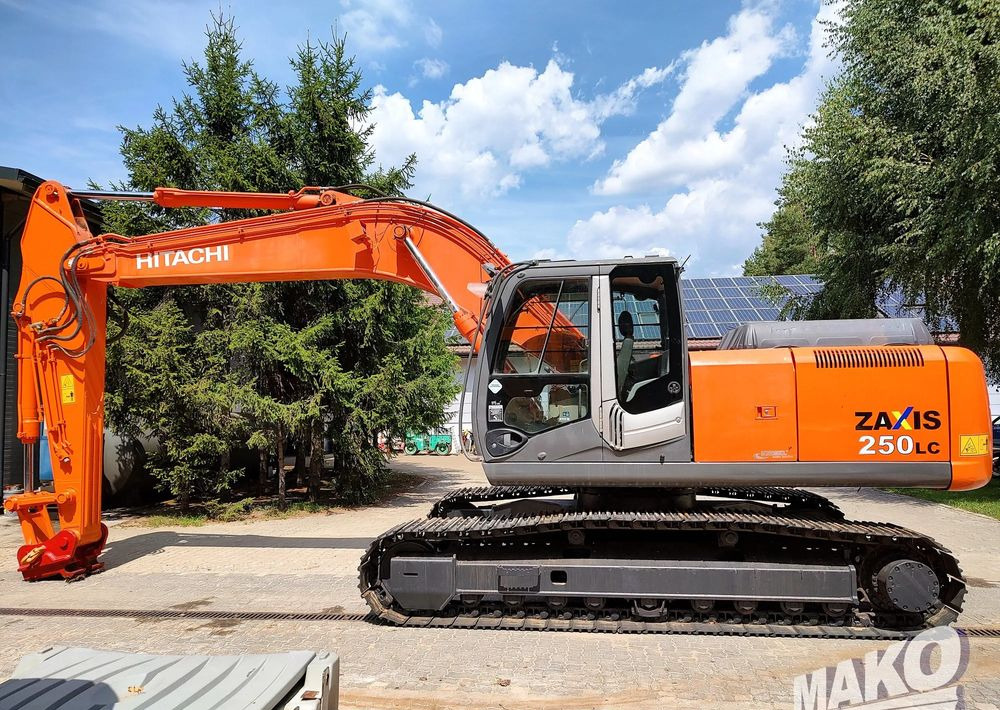 Hitachi ZX250 LCN-3 - Bandgrävare: bild 2 Hitachi ZX250 LCN-3 - Bandgrävare: bild 2
