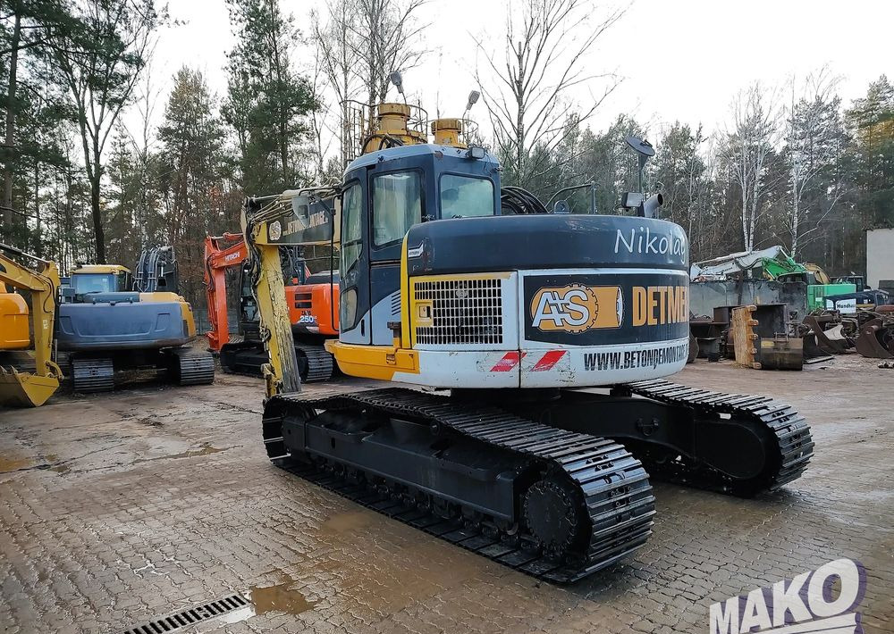 Komatsu PC228USLC-3 - Bandgrävare: bild 2 Komatsu PC228USLC-3 - Bandgrävare: bild 2