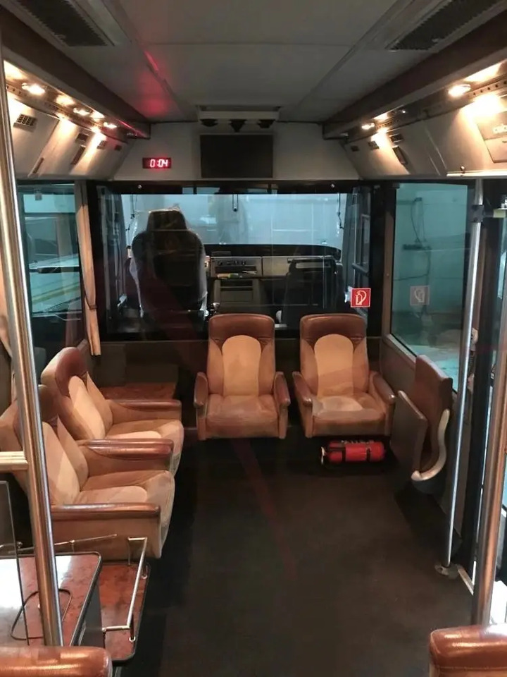 CONTRAC COBUS 2400 - Flygbuss: bild 4 CONTRAC COBUS 2400 - Flygbuss: bild 4