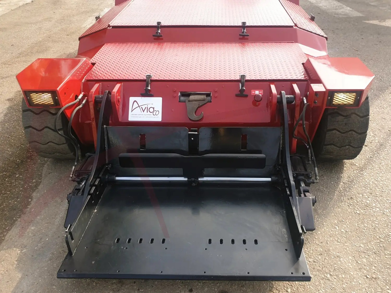 LEKTRO AP8850SDA-EZ - Pushbacktraktor: bild 5 LEKTRO AP8850SDA-EZ - Pushbacktraktor: bild 5