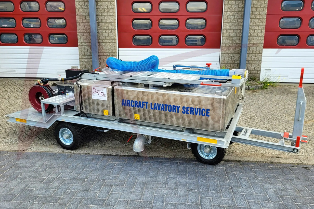 TIMSAN LSC300/700E - Toalettservicebil: bild 1 TIMSAN LSC300/700E - Toalettservicebil: bild 1