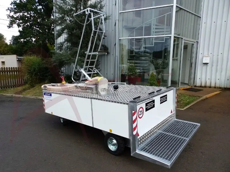 ZODIAC PVL-C 1000 - Toalettservicebil: bild 3 ZODIAC PVL-C 1000 - Toalettservicebil: bild 3