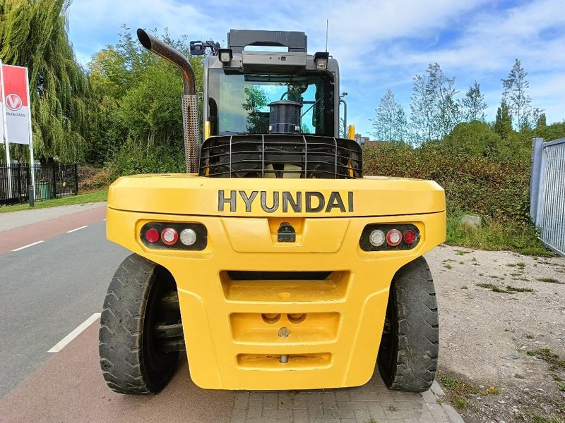 Hyundai 160 D-9 heftruck forklift stapler 16 ton CE - Dieseltruck: bild 3 Hyundai 160 D-9 heftruck forklift stapler 16 ton CE - Dieseltruck: bild 3