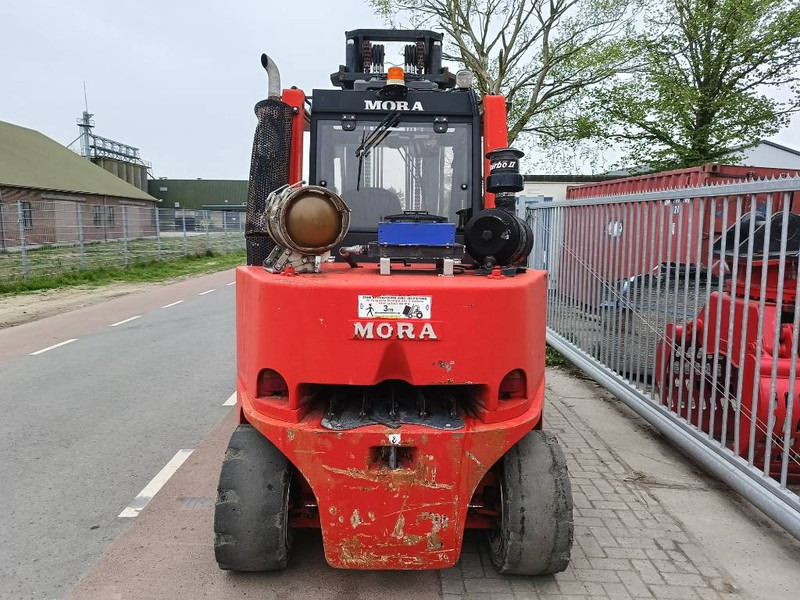 MORA M 100 C 10 ton heftrucl forklift stapler lpg gas - Gasoltruck: bild 4 MORA M 100 C 10 ton heftrucl forklift stapler lpg gas - Gasoltruck: bild 4