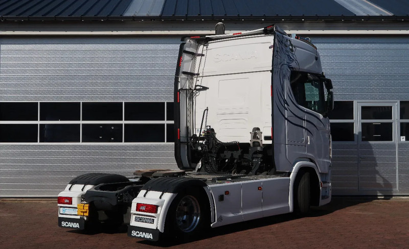 Scania 540S NGS FULL AIR/ RETARDER/ ALCOA/ LEATHER/ 2X TANK/ PARK AIRCO - Dragbil: bild 5 Scania 540S NGS FULL AIR/ RETARDER/ ALCOA/ LEATHER/ 2X TANK/ PARK AIRCO - Dragbil: bild 5