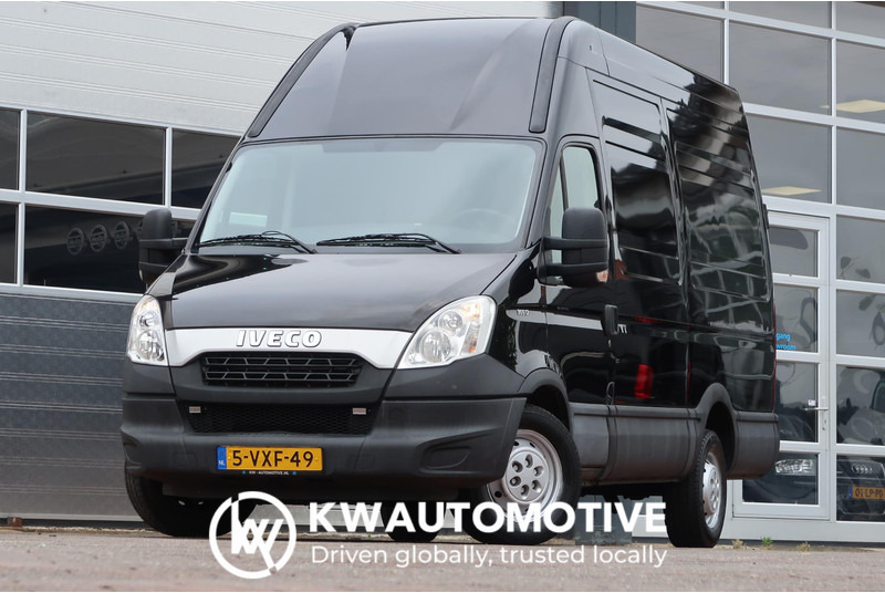 Iveco Daily 35S17V L2H3 1E EIG/ 3.5T/ AIRCO/ CRUISE/ TREKHAAK - Skåpbil: bild 1 Iveco Daily 35S17V L2H3 1E EIG/ 3.5T/ AIRCO/ CRUISE/ TREKHAAK - Skåpbil: bild 1