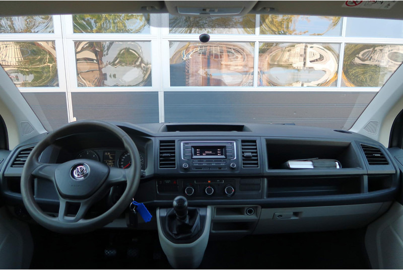 Volkswagen Transporter 2.0 TDI L2H1 DC AIRCO/ CRUISE/ TREKHAAK - Små skåpbil, Dubbelhytt transportbil: bild 5 Volkswagen Transporter 2.0 TDI L2H1 DC AIRCO/ CRUISE/ TREKHAAK - Små skåpbil, Dubbelhytt transportbil: bild 5