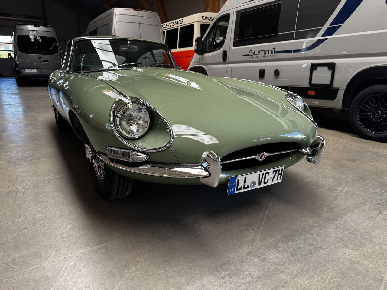 Jaguar E-Type 4.2 Litre Serie 1.5 FHC - Personbil: bild 3 Jaguar E-Type 4.2 Litre Serie 1.5 FHC - Personbil: bild 3