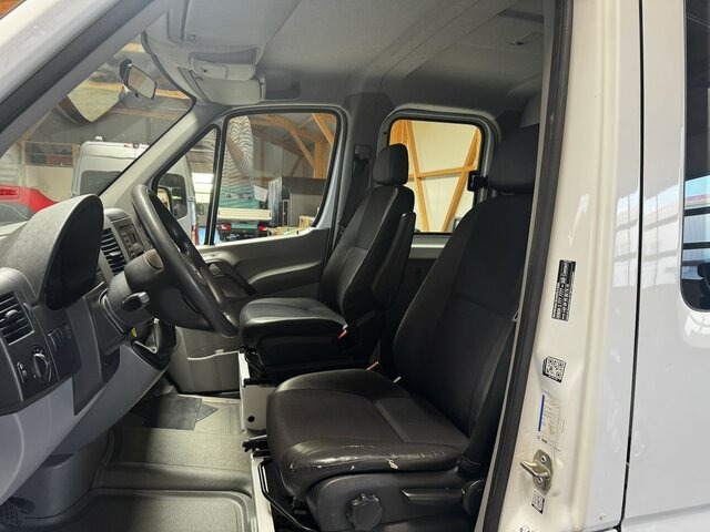 MERCEDES-BENZ Sprinter 316 CDI Doka 4x4 Allrad Plane - Transportbil med kapell, Dubbelhytt transportbil: bild 4 MERCEDES-BENZ Sprinter 316 CDI Doka 4x4 Allrad Plane - Transportbil med kapell, Dubbelhytt transportbil: bild 4