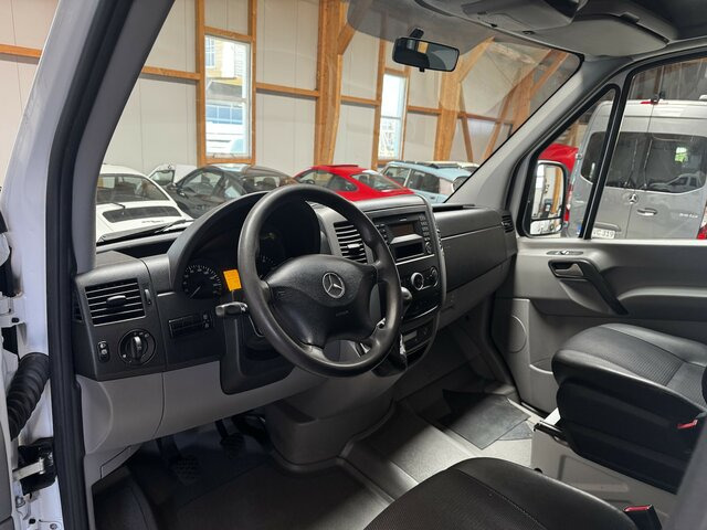 MERCEDES-BENZ Sprinter 316 CDI Doka 4x4 Allrad Plane - Transportbil med kapell, Dubbelhytt transportbil: bild 5 MERCEDES-BENZ Sprinter 316 CDI Doka 4x4 Allrad Plane - Transportbil med kapell, Dubbelhytt transportbil: bild 5