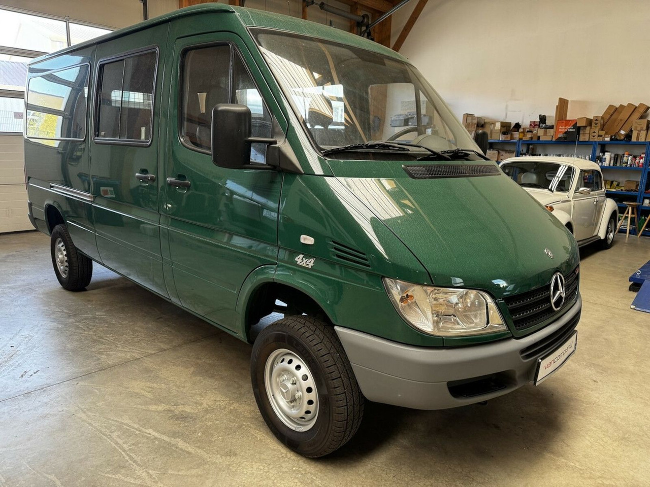 Mercedes-Benz Sprinter 313 CDI 4x4 Allrad ZG3 Topzustand! - Persontransport, Dubbelhytt transportbil: bild 1 Mercedes-Benz Sprinter 313 CDI 4x4 Allrad ZG3 Topzustand! - Persontransport, Dubbelhytt transportbil: bild 1