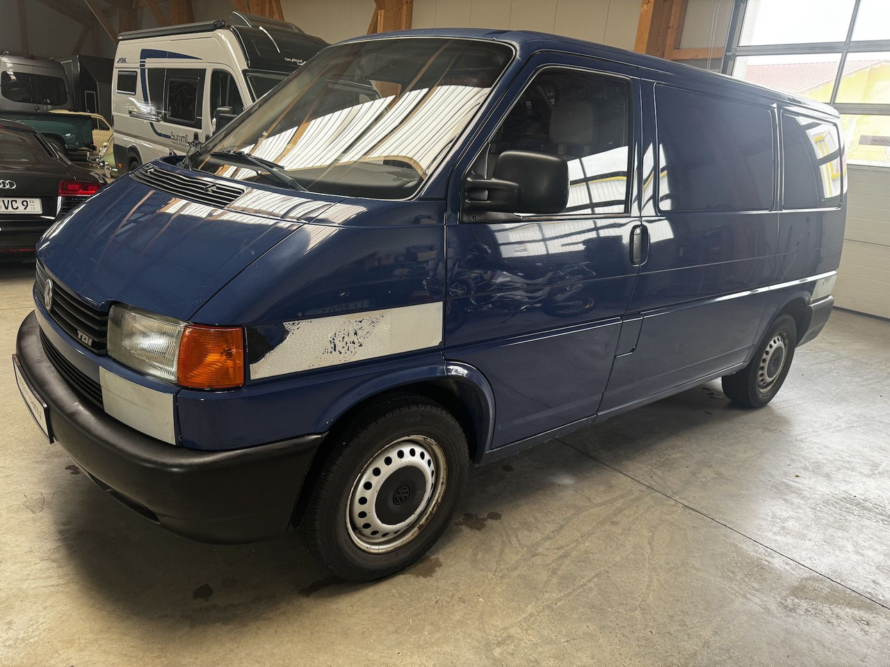Volkswagen T4 2.5 TDI Syncro 1. Hand - Små skåpbil: bild 1 Volkswagen T4 2.5 TDI Syncro 1. Hand - Små skåpbil: bild 1