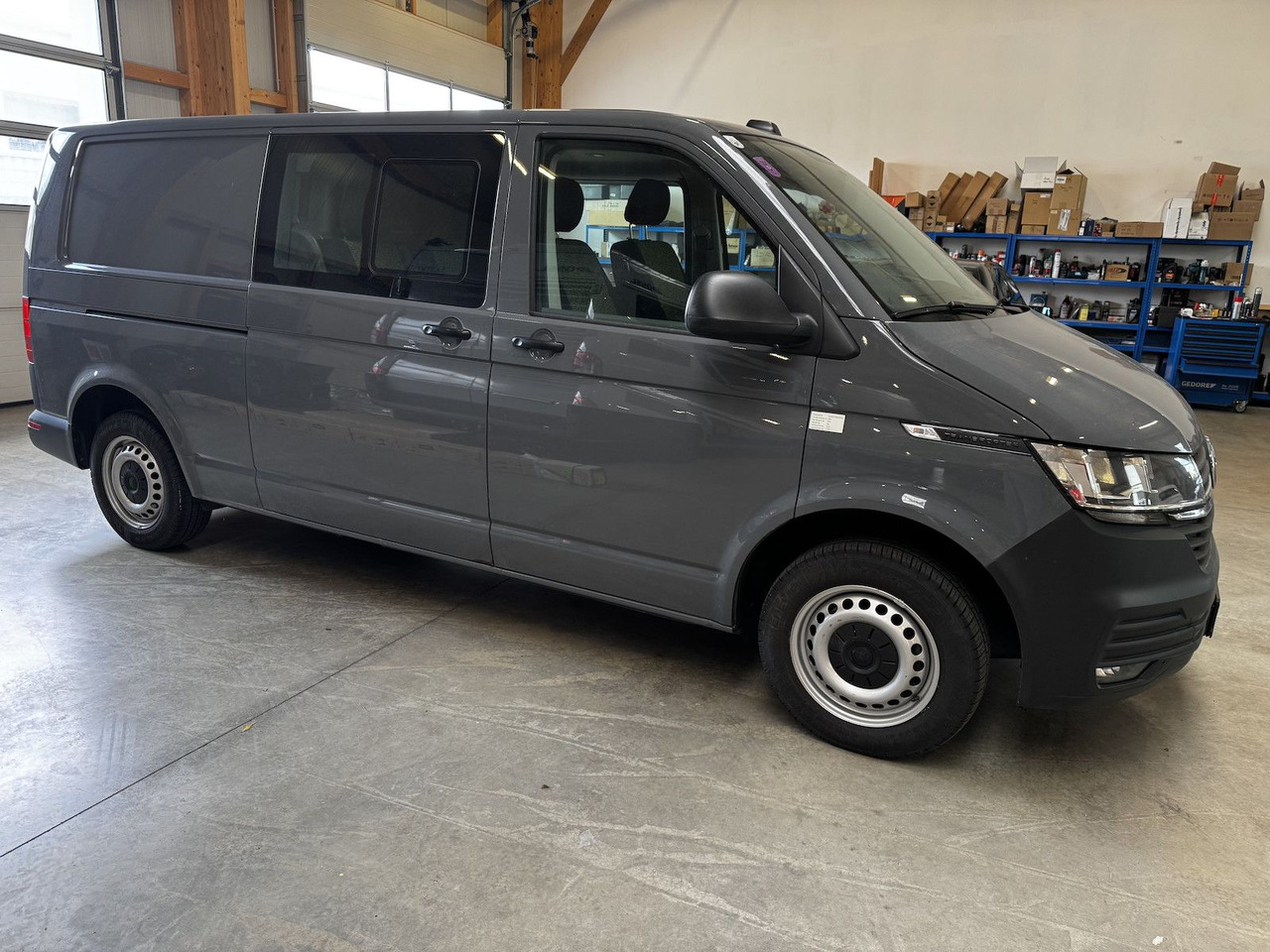 Volkswagen T6.1 lang 5-Sitzer 2.0 TDI 4Motion - Personbil: bild 5 Volkswagen T6.1 lang 5-Sitzer 2.0 TDI 4Motion - Personbil: bild 5