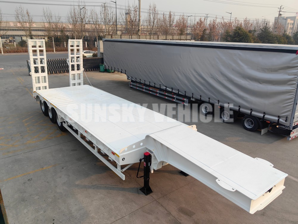 SUNSKY 3 Axle 40 Tons gooseneck lowbed trailer - Låg lastare semitrailer: bild 1 SUNSKY 3 Axle 40 Tons gooseneck lowbed trailer - Låg lastare semitrailer: bild 1