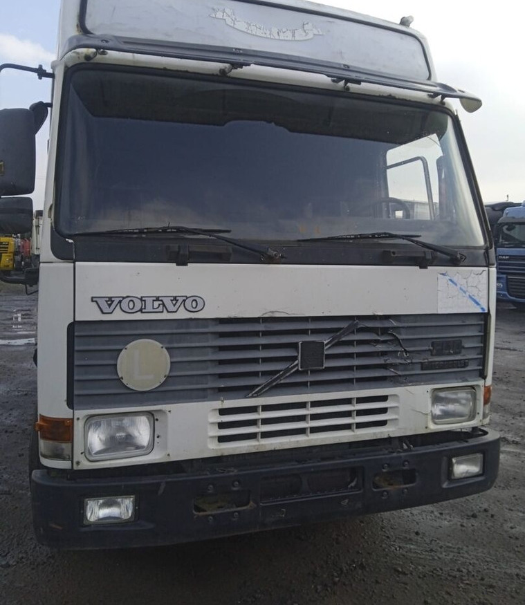 Volvo FL10 - Dragbil: bild 1 Volvo FL10 - Dragbil: bild 1