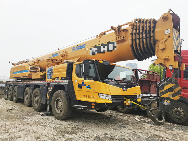 Xcmg 2024 used XCA130L8C_1 Hydraulic retraction all terrain crane - Byggmaskiner: bild 2 Xcmg 2024 used XCA130L8C_1 Hydraulic retraction all terrain crane - Byggmaskiner: bild 2