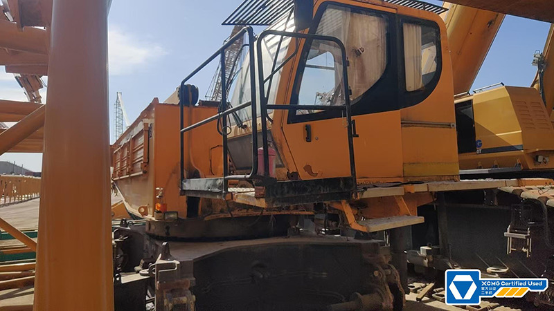 XCMG 2014 XGC130 130ton used crawler crane price - Bandgående kran: bild 3 XCMG 2014 XGC130 130ton used crawler crane price - Bandgående kran: bild 3