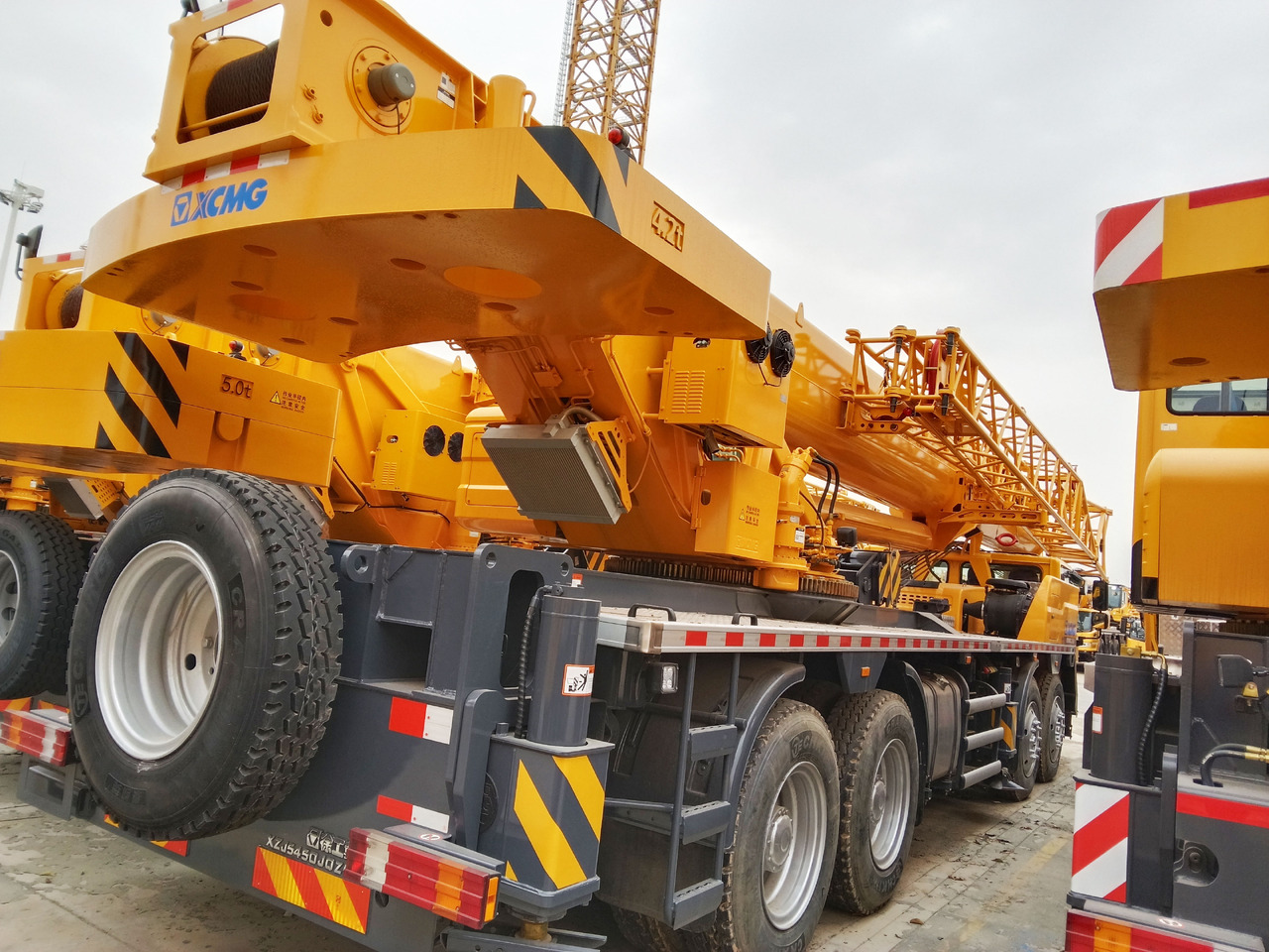 XCMG Manufacturer Second Hand Lorry Truck Crane QY55K5C_2 55 Ton Mobile Hydraulic Crane For Sale - Mobilkran: bild 4 XCMG Manufacturer Second Hand Lorry Truck Crane QY55K5C_2 55 Ton Mobile Hydraulic Crane For Sale - Mobilkran: bild 4