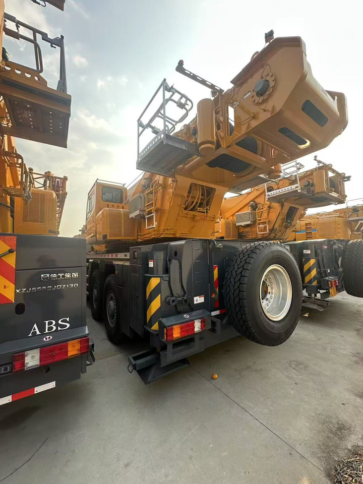 XCMG Official Used Mobile Hydraulic Truck Cranes XCA180L8C All Terrain Cranes Price - Allterrängkran: bild 4 XCMG Official Used Mobile Hydraulic Truck Cranes XCA180L8C All Terrain Cranes Price - Allterrängkran: bild 4