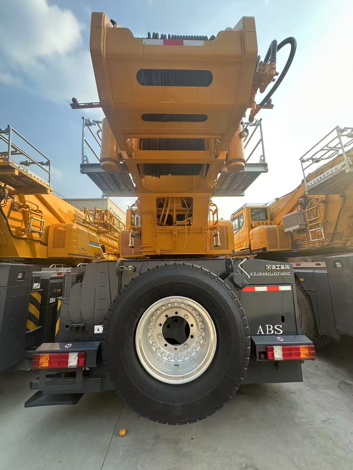XCMG Official Used Mobile Hydraulic Truck Cranes XCA180L8C All Terrain Cranes Price - Allterrängkran: bild 5 XCMG Official Used Mobile Hydraulic Truck Cranes XCA180L8C All Terrain Cranes Price - Allterrängkran: bild 5